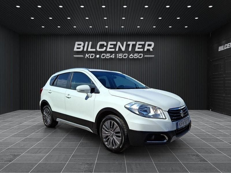 Vit Begagnad 2015 Suzuki SX4 S-Cross SUV | 139 900 kr (Bra pris) - Bild 1/4