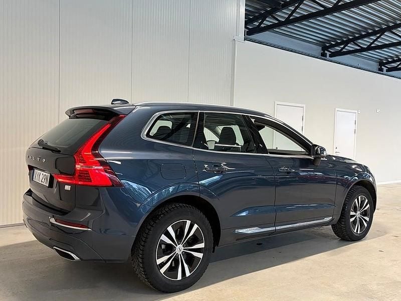 Begagnad Volvo XC60 Inscription 253 HK (186 kW) 2021 Mörkblå SUV