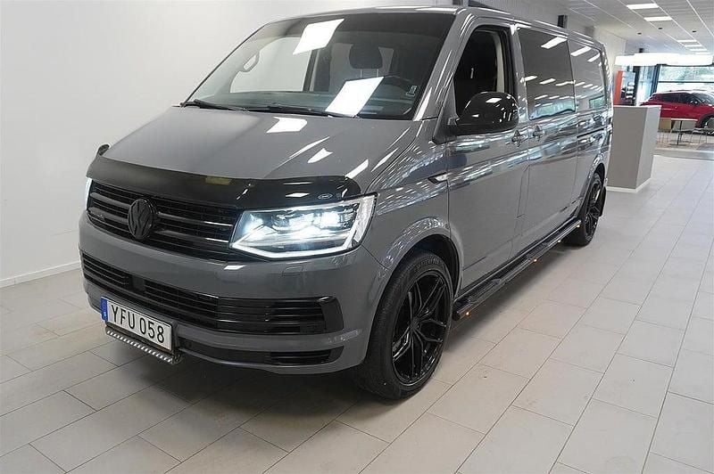 Grå Begagnad 2016 VW Transporter Van | 279 900 kr - Bild 1/4