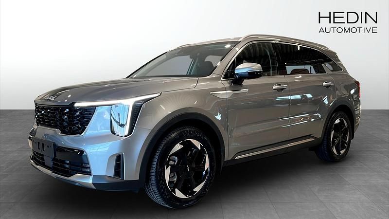 Grå Ny 2025 Kia Sorento Advance SUV | 580 554 kr - Bild 1/4