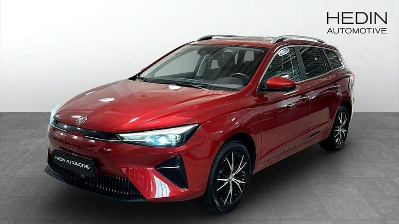 Röd (red) Begagnad 2022 MG MG5 EV Kombi | 249 900 kr (Dyr) - Bild 1/4