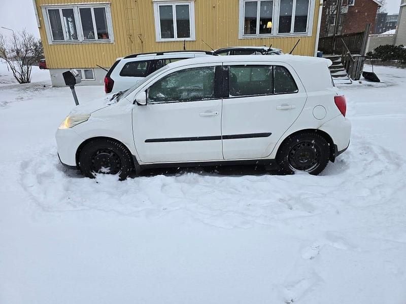 Begagnad 2009 Toyota Urban Cruiser Halvkombi | 27 000 kr (Marknadspris) - Bild 1/4