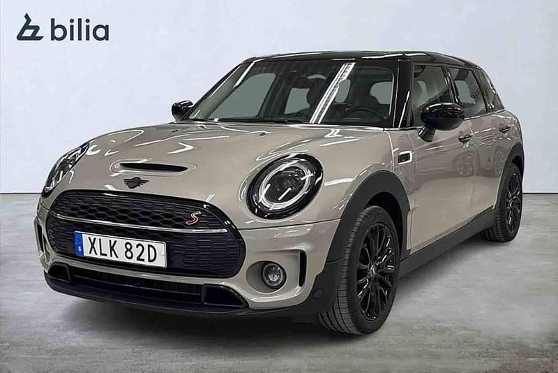 Grå Begagnad 2023 Mini Cooper S Clubman Kombi | 309 900 kr - Bild 1/1