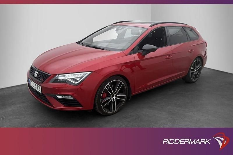 Röd Begagnad 2018 Seat Leon ST 4Drive Kombi | 249 900 kr (Lite dyr) - Bild 1/4