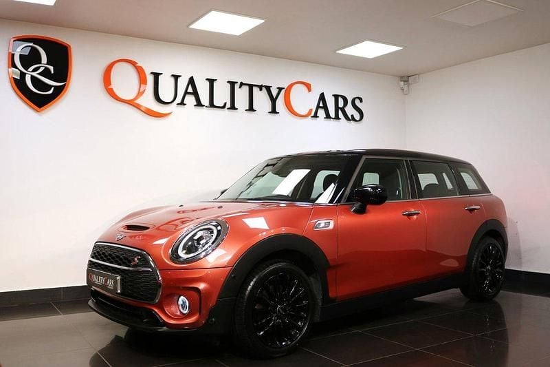 Röd Begagnad 2020 Mini Cooper S Clubman Kombi | 209 000 kr (Marknadspris) - Bild 1/4