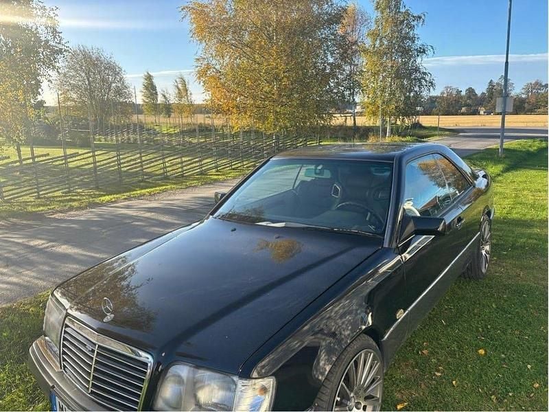 Begagnad 1991 Mercedes E300 Sportkupé | 135 000 kr - Bild 1/4