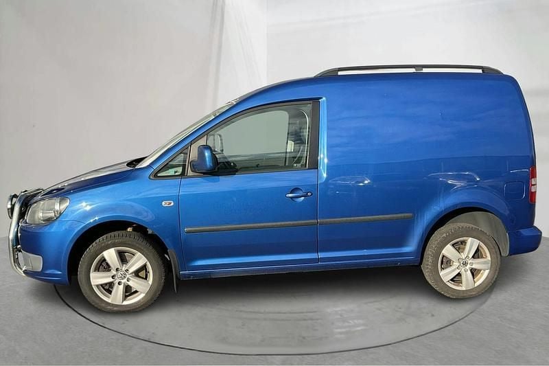 Begagnad VW Caddy 140 HK (102 kW) 2012 Blå Minibuss