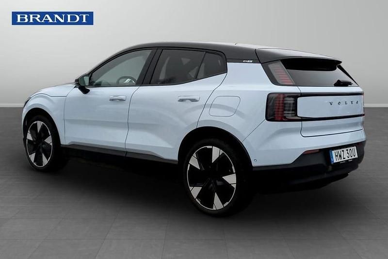 Begagnad Volvo EX30 Performance 319 kW (434 HK) 2024 Blå SUV
