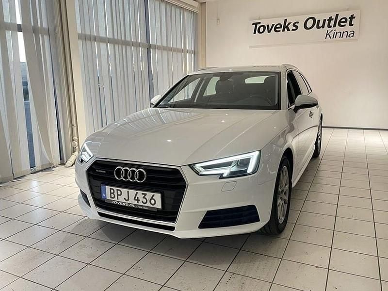 Vit Begagnad 2016 Audi A4 Kombi | 169 900 kr (Marknadspris) - Bild 1/4