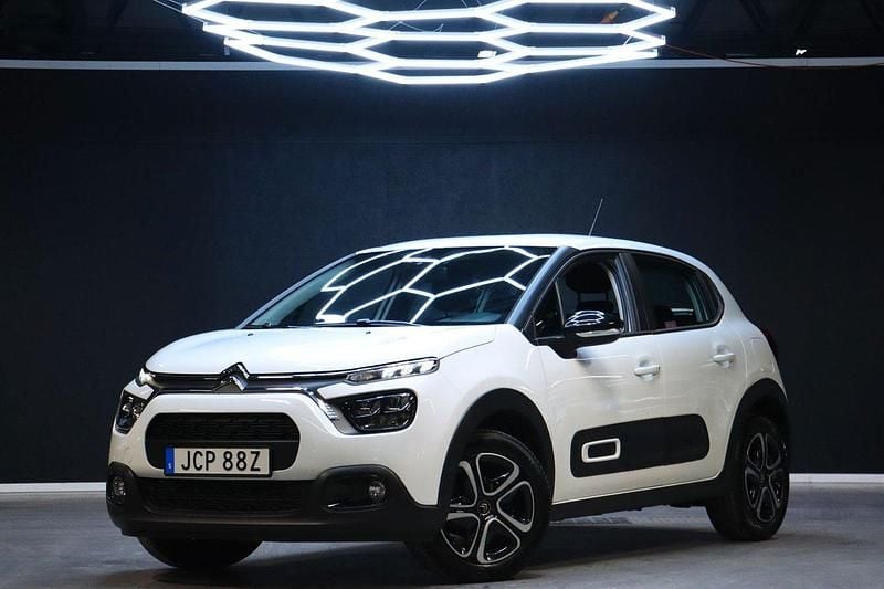 Vit Begagnad 2022 Citroën C3 PureTech Halvkombi | 119 900 kr (Bra pris) - Bild 1/4