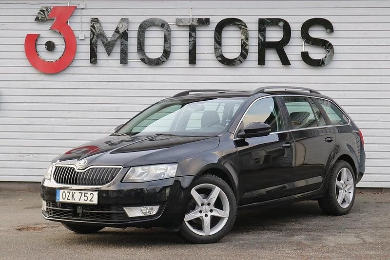 Svart Begagnad 2016 Skoda Octavia Ambition Kombi | 99 900 kr (Marknadspris) - Bild 1/4