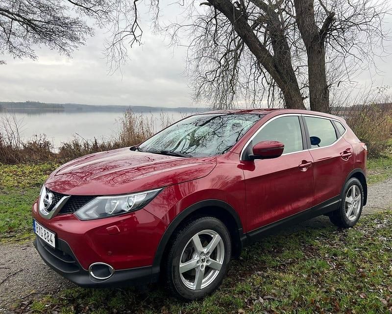 Begagnad 2016 Nissan Qashqai SUV | 144 000 kr (Marknadspris) - Bild 1/4