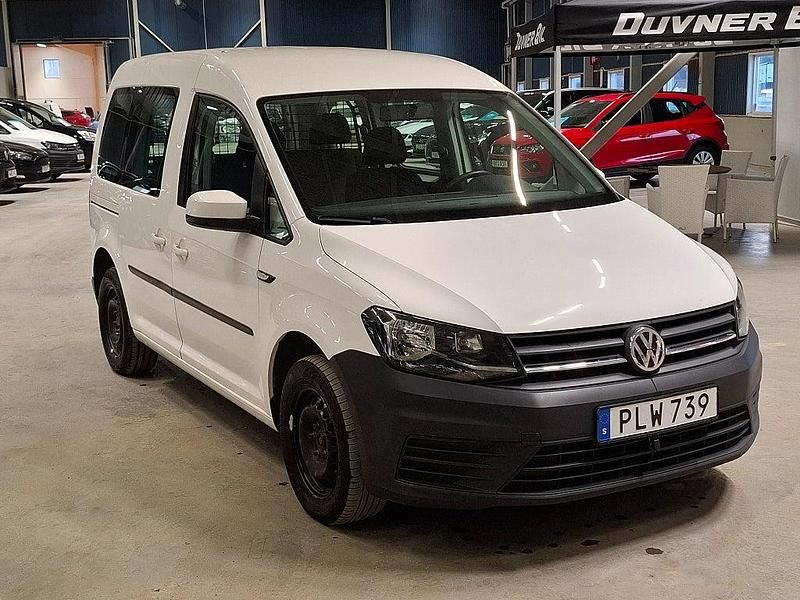 Begagnad VW Caddy 102 HK (75 kW) 2017 Vit Minibuss