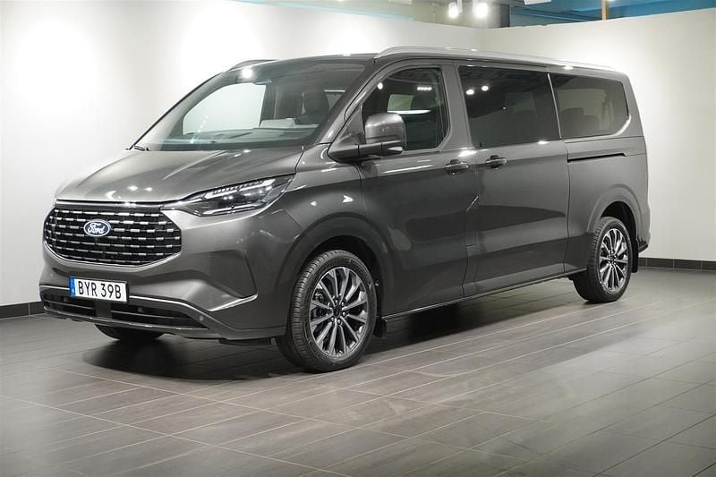 Begagnad Ford Tourneo Custom 2025 Grå Van