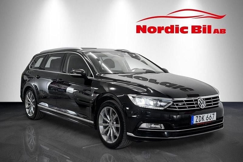 Svart Begagnad 2018 VW Passat GT Kombi | 179 900 kr (Marknadspris) - Bild 1/4