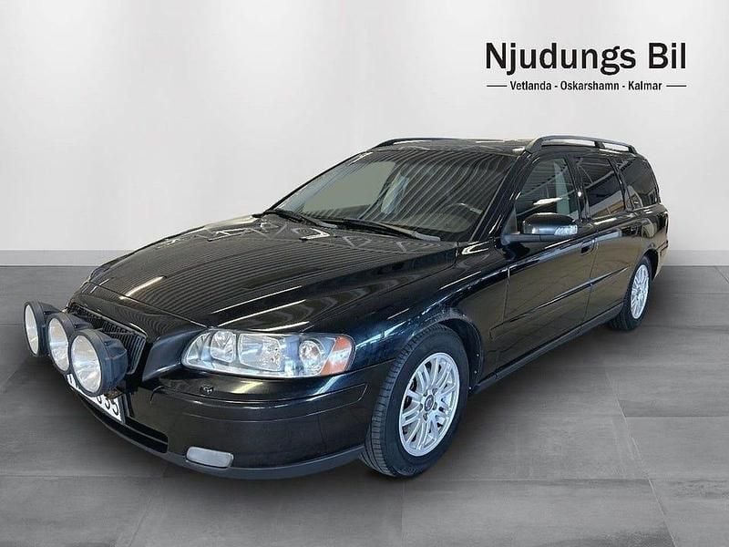 Svart Begagnad 2006 Volvo V70 Kombi | 39 900 kr (Dyr) - Bild 1/4