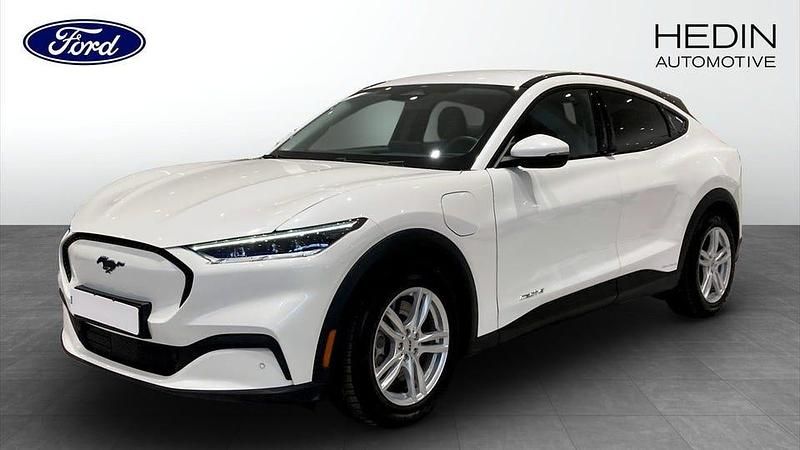 Begagnad Ford Mustang Mach-E Standard Range 221 kW (301 HK) 2022 Vit SUV