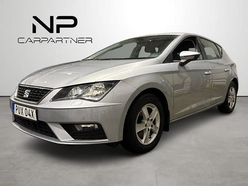 Silver Begagnad 2020 Seat Leon Style Halvkombi | 119 900 kr (Marknadspris) - Bild 1/4