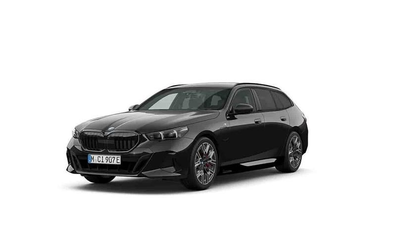 Svart Ny 2025 BMW 530e M Sport Kombi | 812 400 kr (Dyr) - Bild 1/1