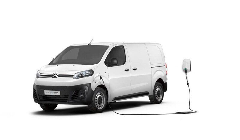 Begagnad 2023 Citroën e-Jumpy Business Class Minibuss | 587 853 kr - Bild 1/2