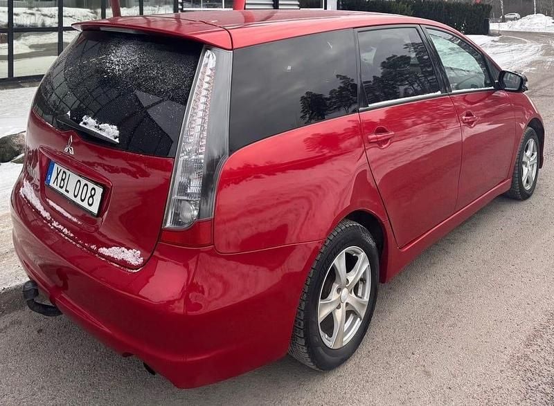 Begagnad Mitsubishi Grandis 165 HK (121 kW) 2007 Minibuss