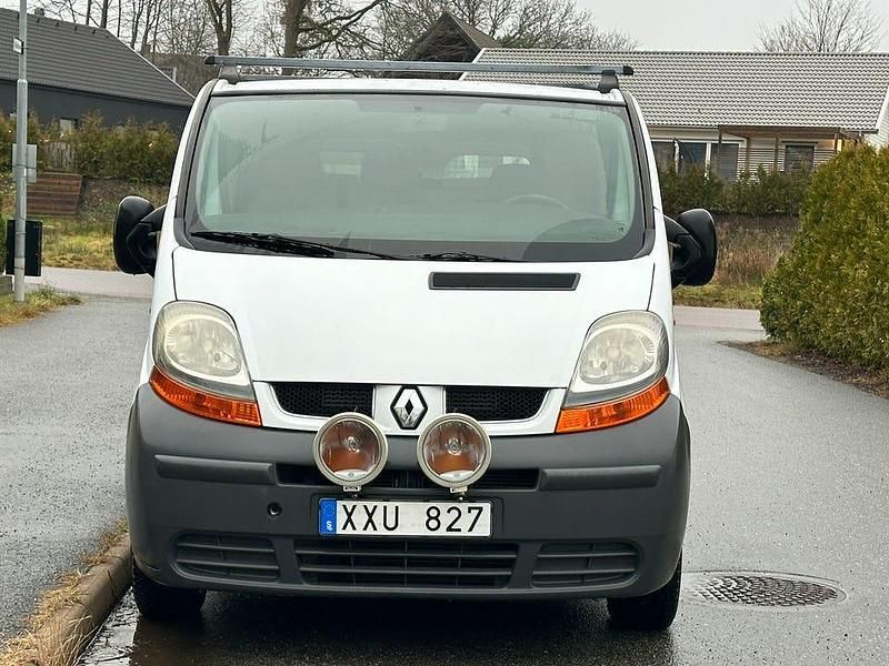 Begagnad 2006 Renault Trafic Van | 54 500 kr (Bra pris) - Bild 1/4