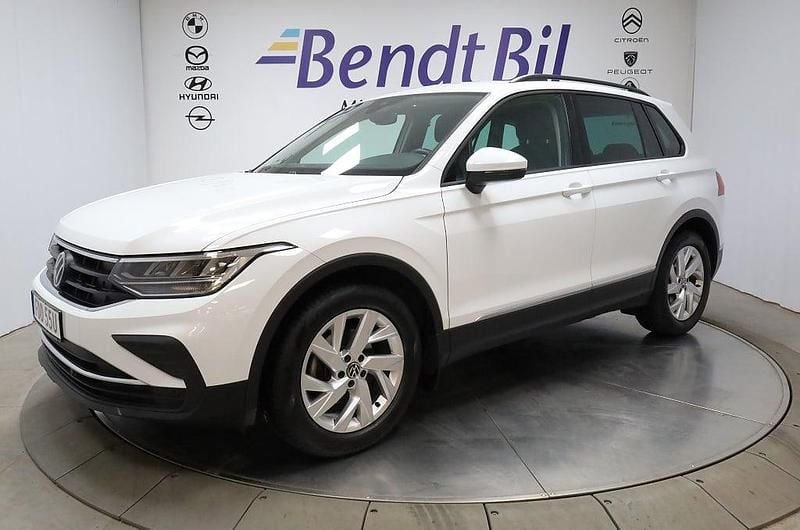 Begagnad VW Tiguan 150 HK (110 kW) 2022 Vit SUV