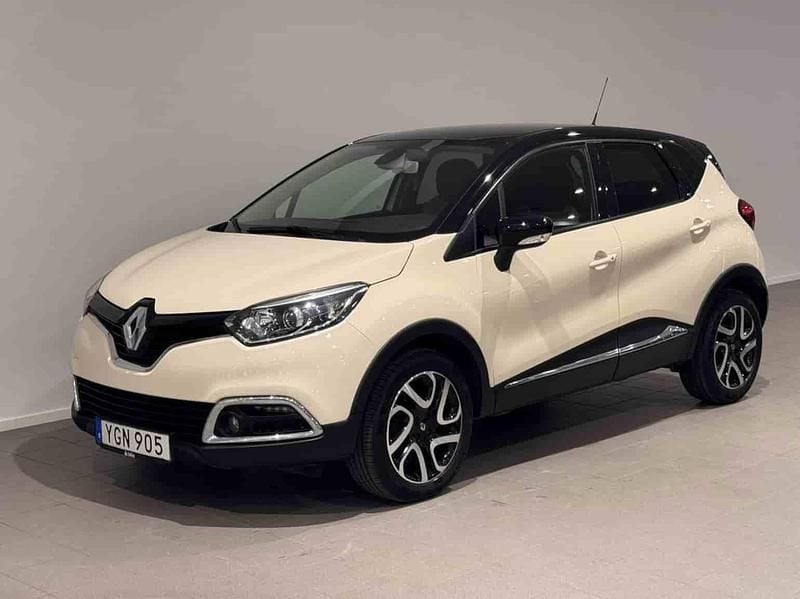 Flerfärgad Begagnad 2017 Renault Captur SUV | 99 500 kr (Marknadspris) - Bild 1/1