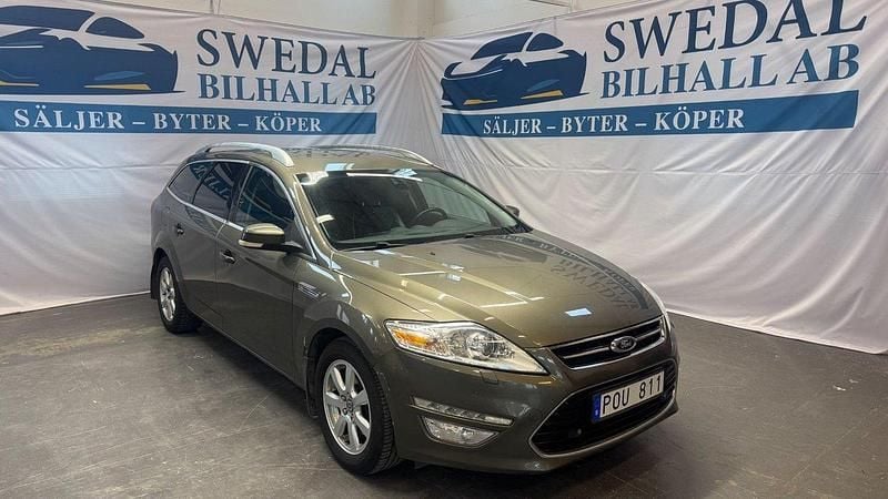 Grön Begagnad 2012 Ford Mondeo Business Edition Kombi | 64 900 kr (Marknadspris) - Bild 1/4