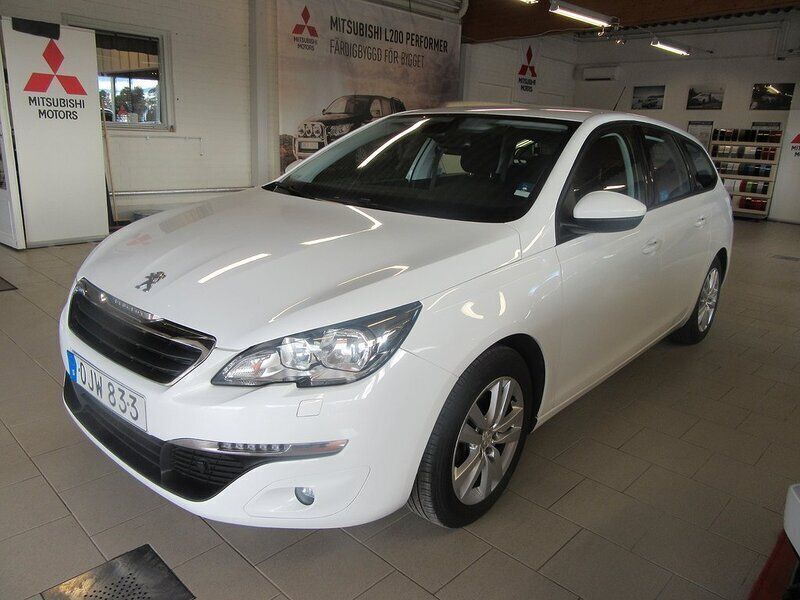 Vit Begagnad 2016 Peugeot 308 Active Kombi | 123 000 kr (Lite dyr) - Bild 1/4