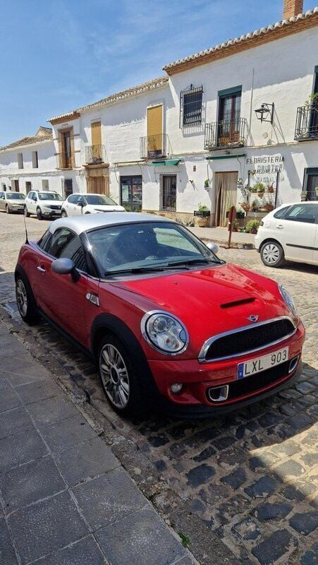 Röd Begagnad 2012 Mini Cooper SD Coupé Sportkupé | 89 000 kr - Bild 1/4