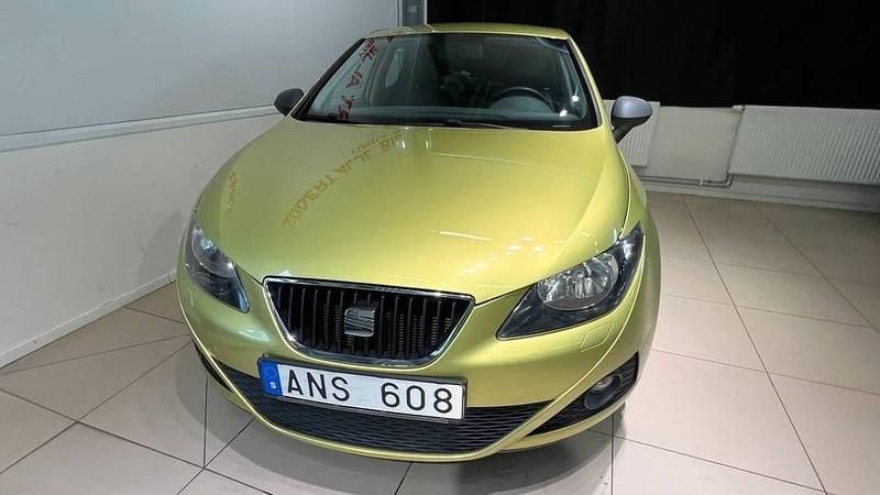 Begagnad Seat Ibiza Reference 86 HK (63 kW) 2008 Ljusgrön Halvkombi