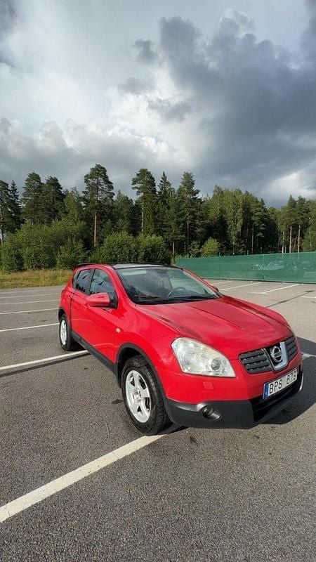 Röd Begagnad 2008 Nissan Qashqai SUV | 25 000 kr (Bra pris) - Bild 1/3