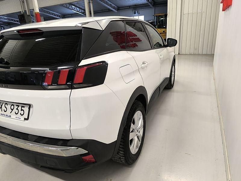 Begagnad Peugeot 3008 Active 131 HK (96 kW) 2017 Vit SUV