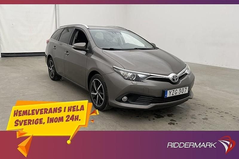 Grå Begagnad 2017 Toyota Auris Touring Sports Kombi | 149 800 kr (Marknadspris) - Bild 1/3