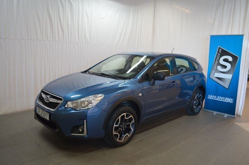 Blå Begagnad 2016 Subaru XV SUV | 189 000 kr (Dyr) - Bild 1/4