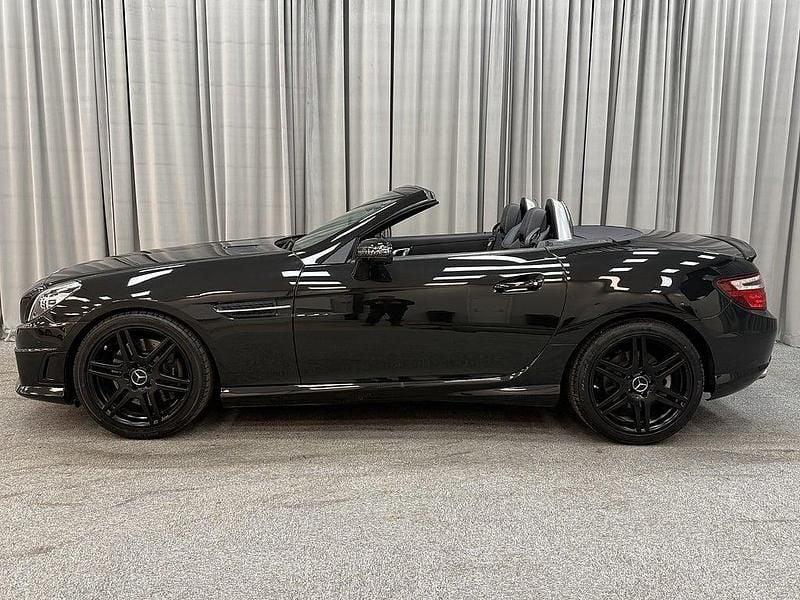 Begagnad Mercedes SLK200 AMG 184 HK (135 kW) 2015 Obsidian black Cab