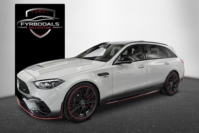 Begagnad 2023 Mercedes C63 S E Performance AMG Kombi | 1 395 000 kr - Bild 1/2