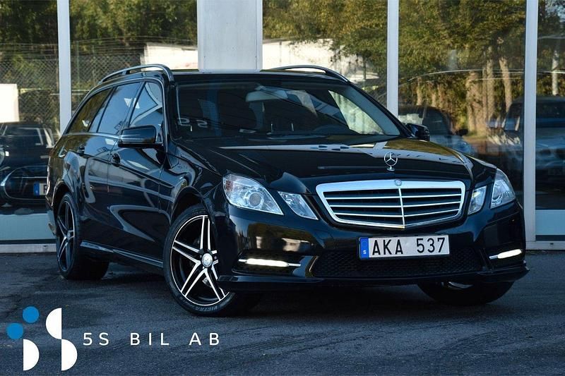 Svart Begagnad 2012 Mercedes E200 AMG Kombi | 149 900 kr (Marknadspris) - Bild 1/4