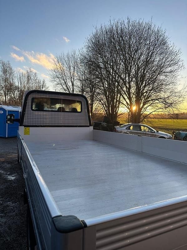 Begagnad VW Crafter 177 HK (130 kW) 2023 Van