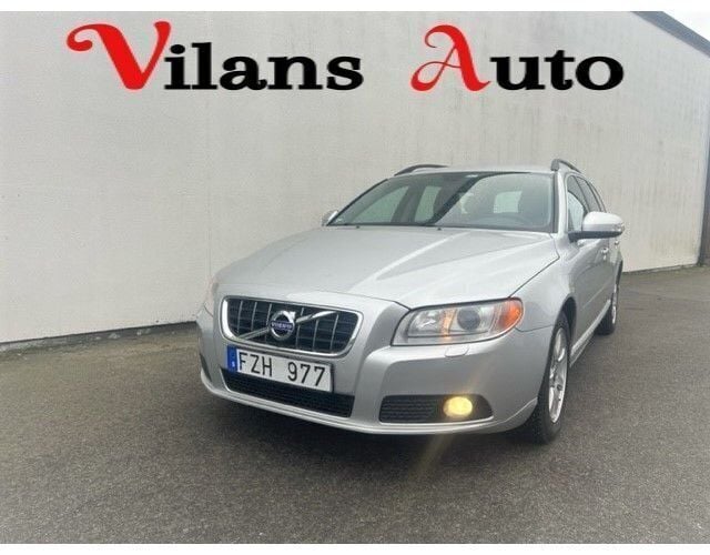 Ljusgrå (grå) Begagnad 2011 Volvo V70 Momentum Kombi | 84 900 kr (Marknadspris) - Bild 1/4
