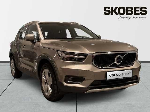 Begagnad 2021 Volvo XC40 SUV | 318 800 kr (Marknadspris) - Bild 1/3