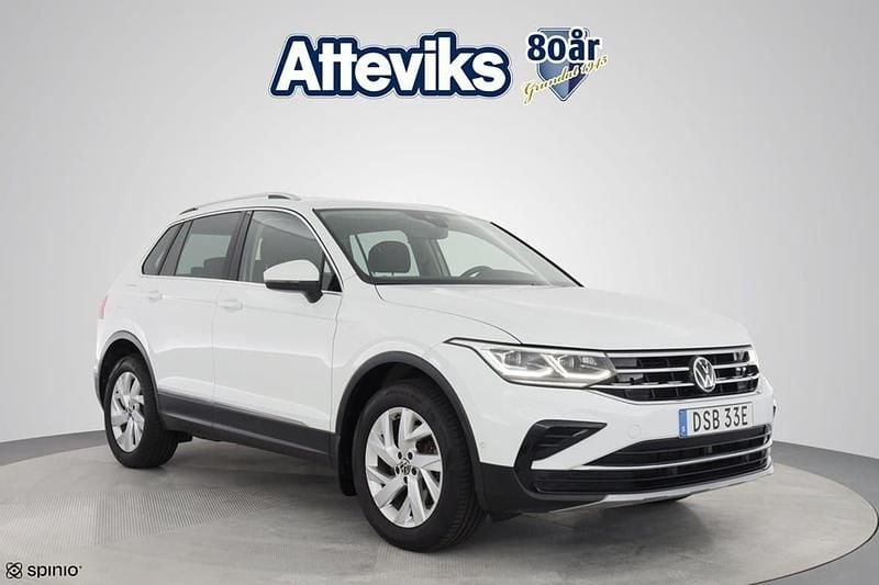 Vit Begagnad 2022 VW Tiguan Elegance SUV | 339 900 kr (Bra pris) - Bild 1/4