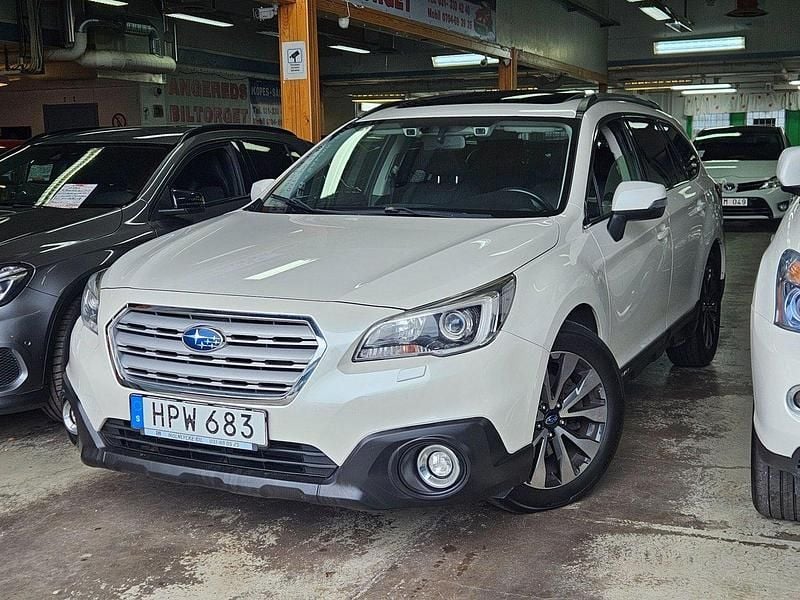 Vit Begagnad 2014 Subaru Outback SUV | 69 999 kr (Lite dyr) - Bild 1/4