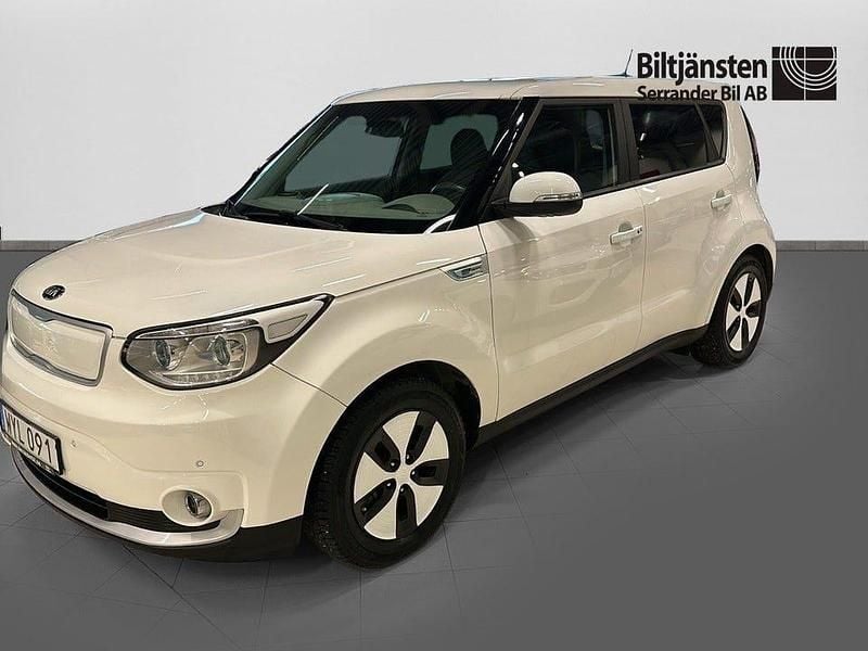 Vit Begagnad 2018 Kia Soul SUV | 134 900 kr (Marknadspris) - Bild 1/4