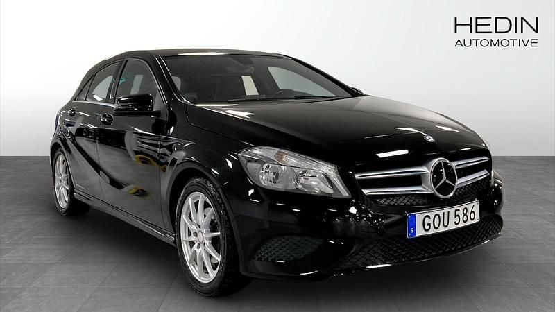 Begagnad Mercedes A180 AMG line 122 HK (89 kW) 2015 Svart Kombi