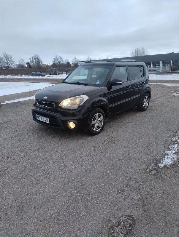 Begagnad Kia Soul 128 HK (94 kW) 2013 Svart SUV