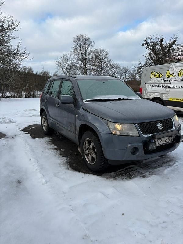 Begagnad Suzuki Grand Vitara 140 HK (102 kW) 2007 SUV