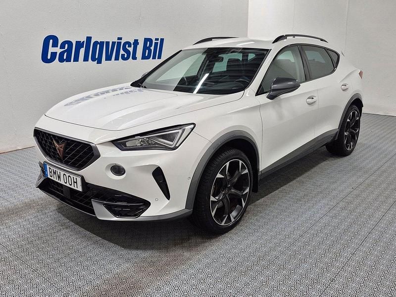 Vit (candy vit) Begagnad 2023 Cupra Formentor SUV | 285 000 kr (Marknadspris) - Bild 1/4