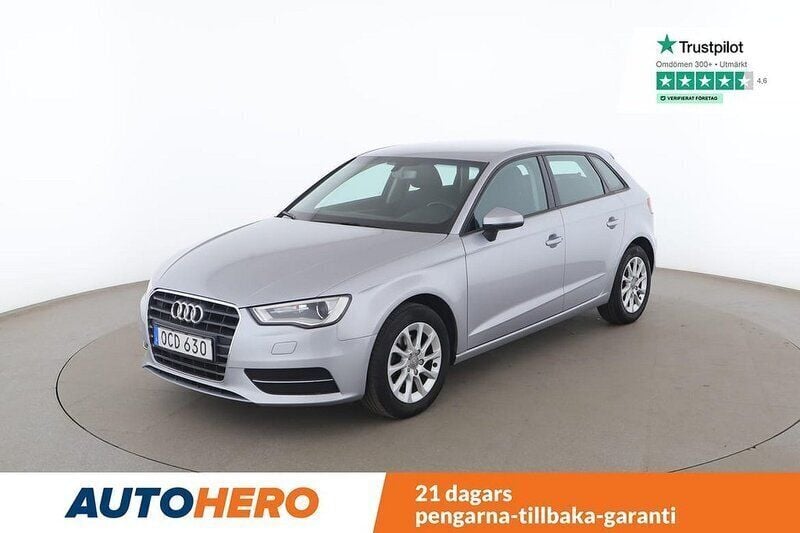 Silver Begagnad 2016 Audi A3 Sportback Attraction Halvkombi | 131 000 kr (Marknadspris) - Bild 1/4